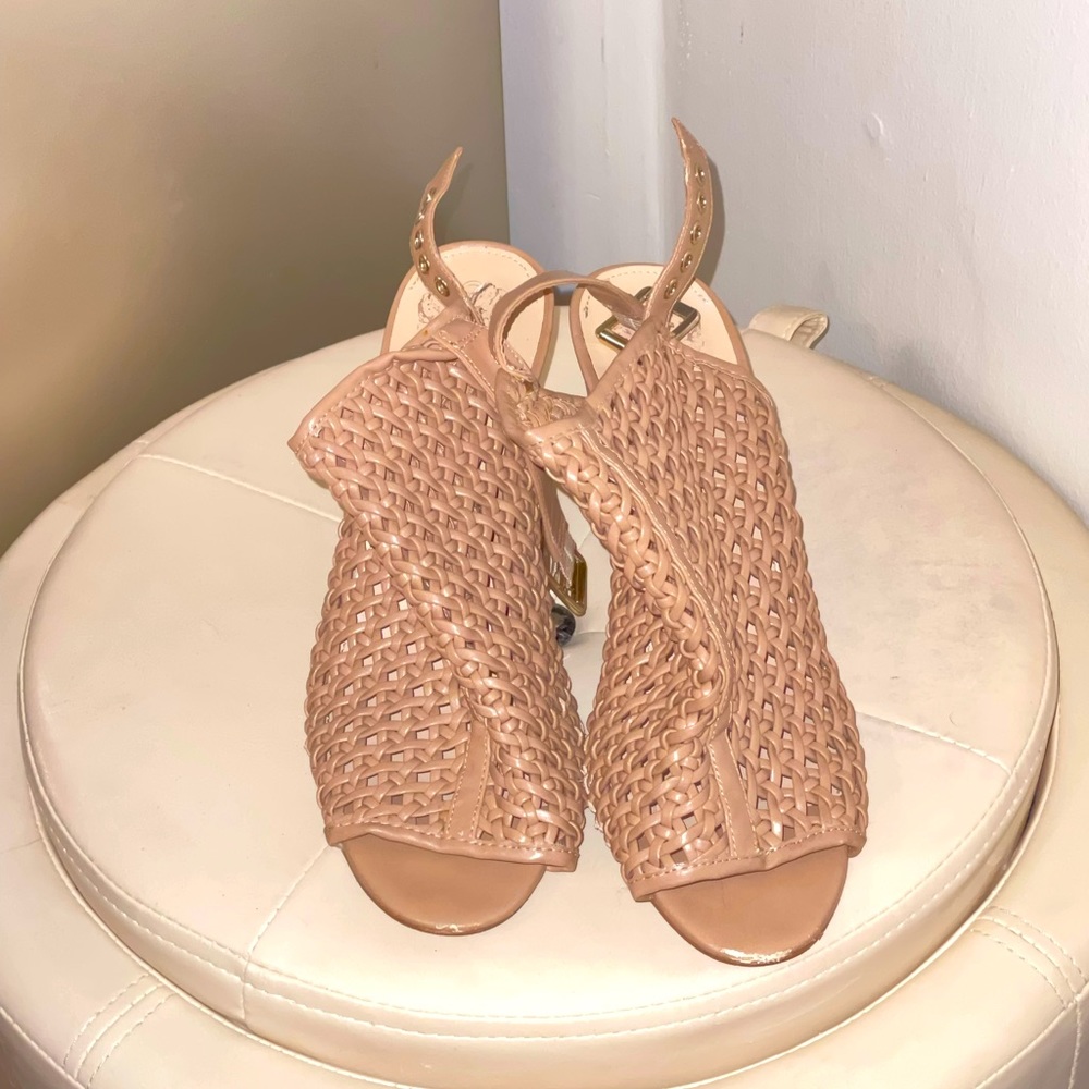 Tan Woven Vince Camuto Open Toe Booty Size 10